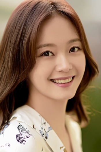 Actor Jeon So-min