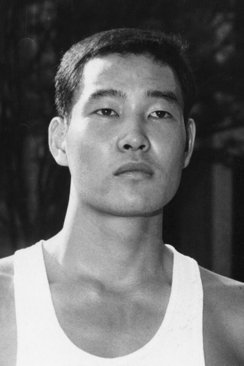Actor Yoshinori Sakai