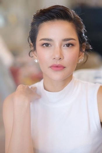 Actor Aom Piyada Akaraseni