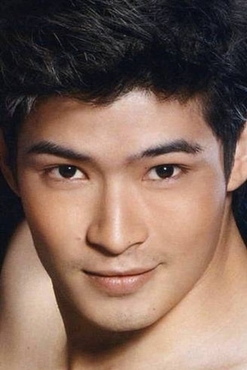 Actor Toomtam Yuttana Puangklang