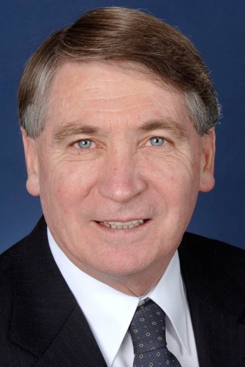 Actor Dennis Richardson