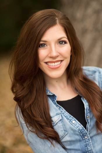 Actor Carly Marshall