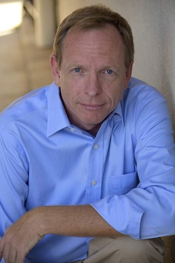 Actor Tom Olson