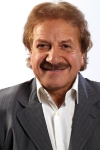 Actor Mohammed Al-Mansour