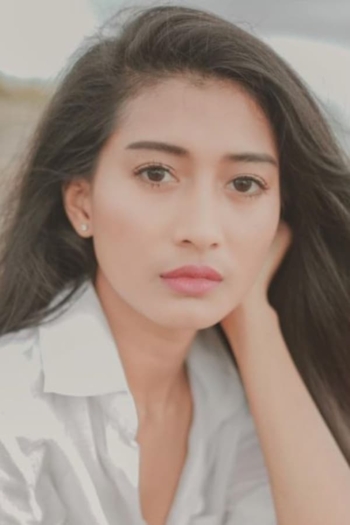 Actor Fitrie Rachmadhina