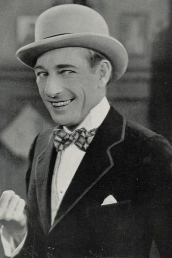 Actor Lee Moran