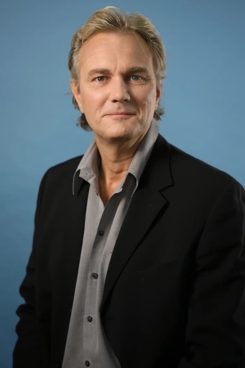 Actor Harald Treutiger