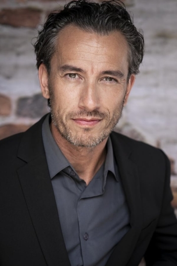 Actor Rob Ipsen