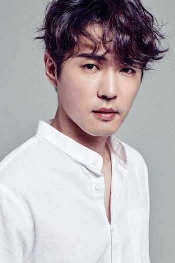 Actor Danny Ahn