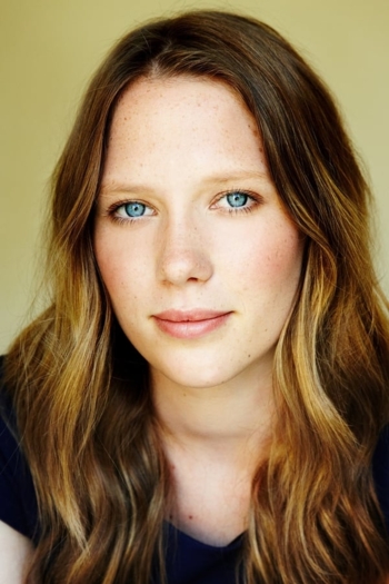 Actor Brenna Harding