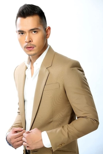 Actor Jake Cuenca