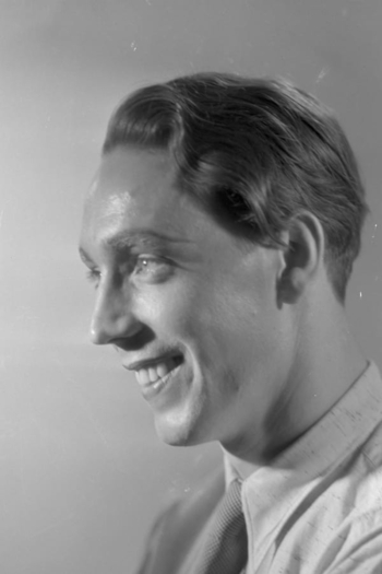 Actor Kaarlo Oksanen