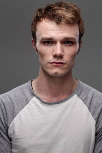 Actor Justin Holborow