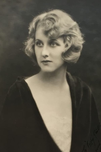 Actor Dagmar Oakland
