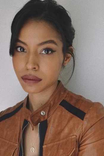 Book author Lisa Tucker