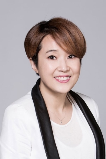 Actor Song Eun-yi