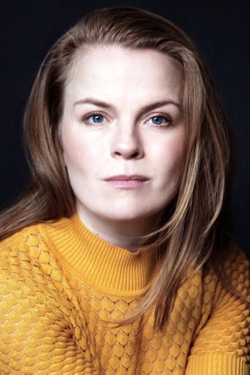 Actor Signe Egholm Olsen