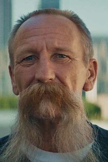 Actor Justin Nunneley