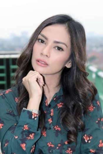 Actor Masayu Anastasia
