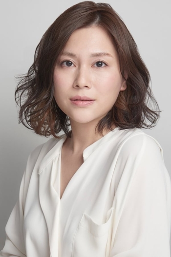 Actor Mayumi Saco