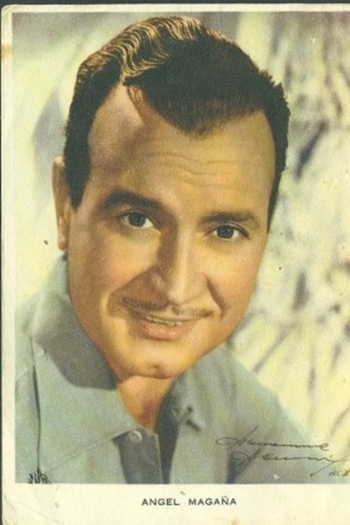 Actor Ángel Magaña