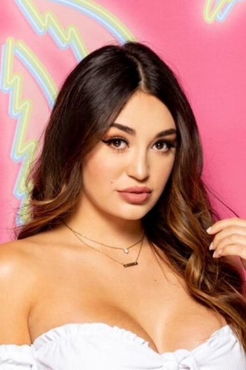 Actor Mercades Schell