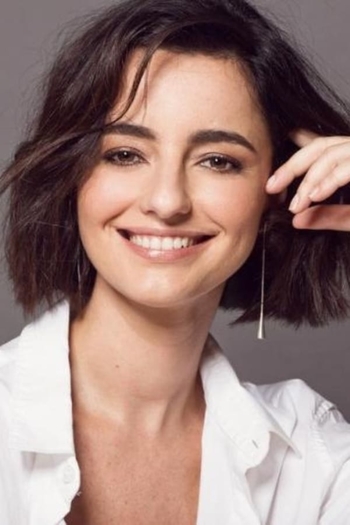 Actor Julia Stockler