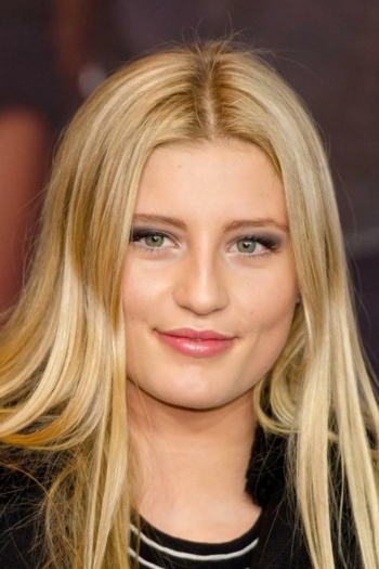 Actor Luna Schweiger