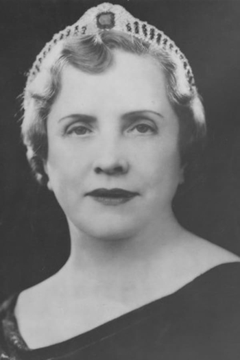 Actor Ruth Gillette