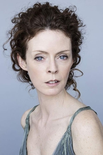 Actor Nikki Leigh Scott