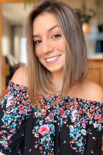 Actor Agatha Paulita