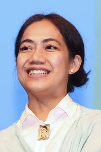 Actor Nia Dinata