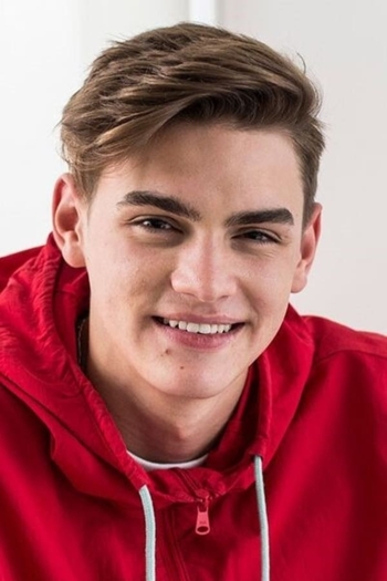 Actor Gabriel G. Mourreau