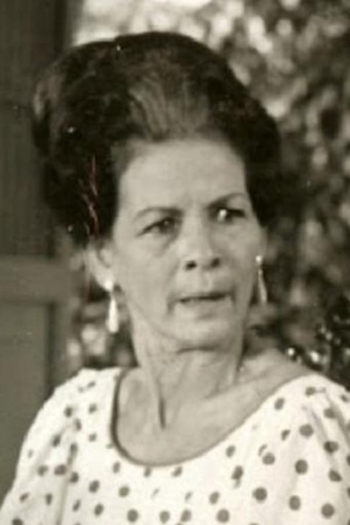 Actor Mary Walter