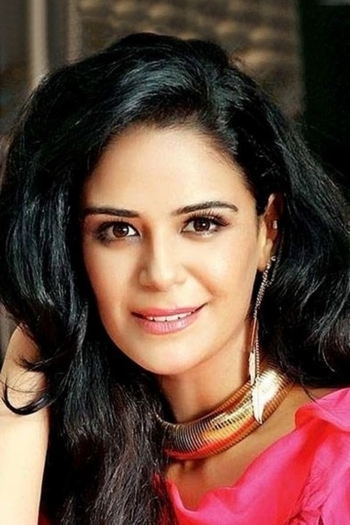 Actor Mona Singh