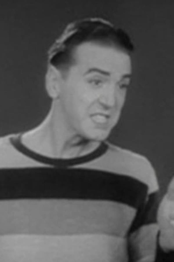 Actor Joe Donahue