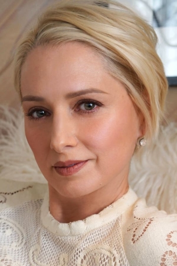 Actor Katherine Goggin