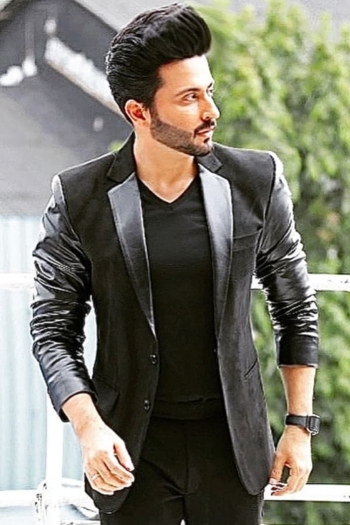 Actor Dheeraj Dhoopar