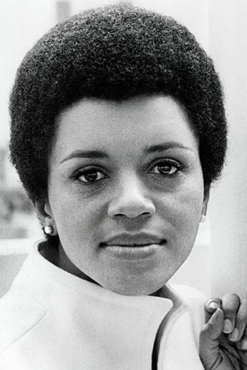 Actor Janet MacLachlan