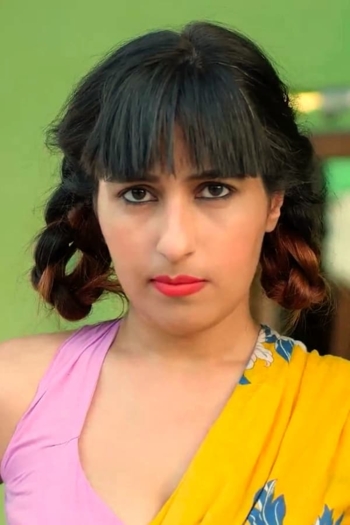 Actor Ruhi Sharma