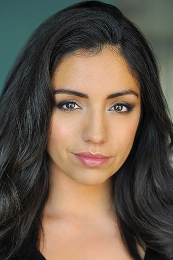 Actor Veronica Valencia