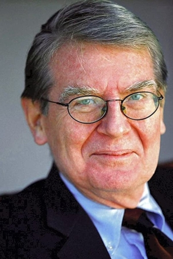 Actor William Bogert