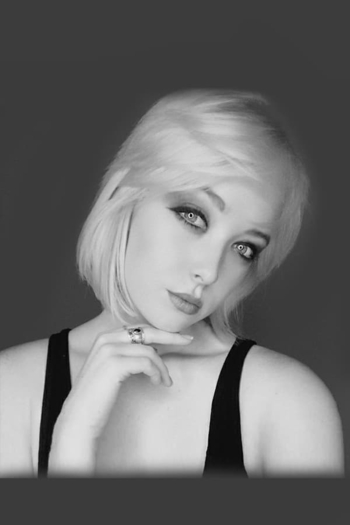 Actor Cassandra White