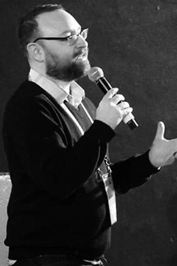 Actor Matthew L. Weiss