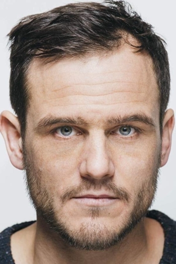 Actor Peter Sikorski