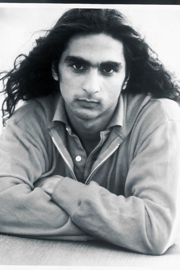 Actor Antonio Flores