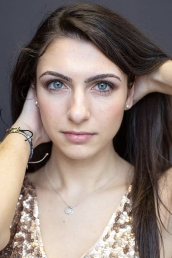 Actor Julia Kaplan