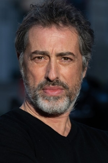 Actor Cédric Brenner