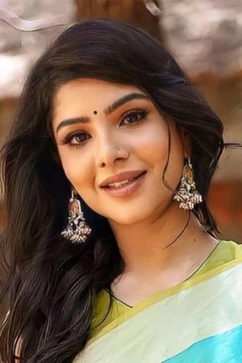 Actor Pavithra Lakshmi