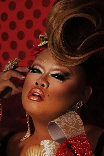 Actor Jiggly Caliente